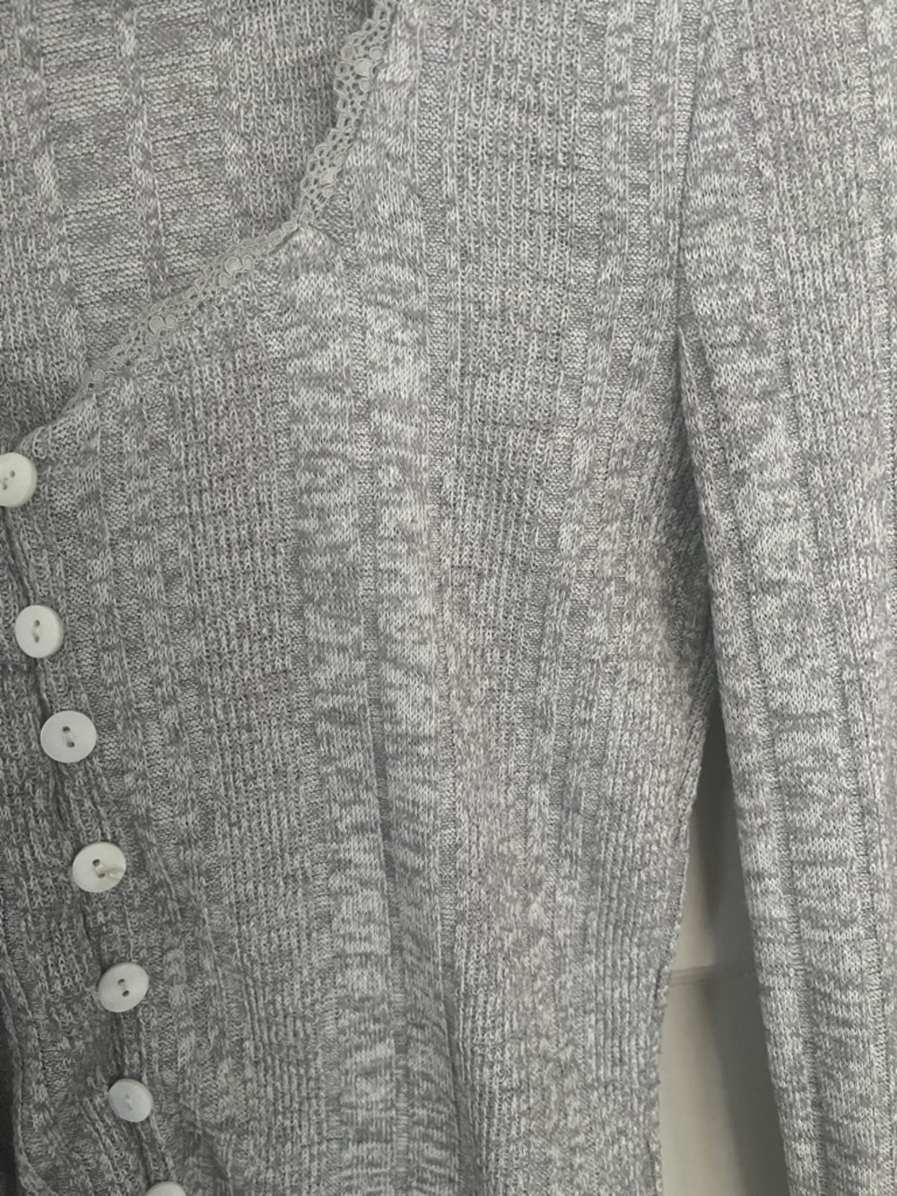 Voltte Gray Ribbed Button-Front Long Sleeve Tee - Picture 6 of 6